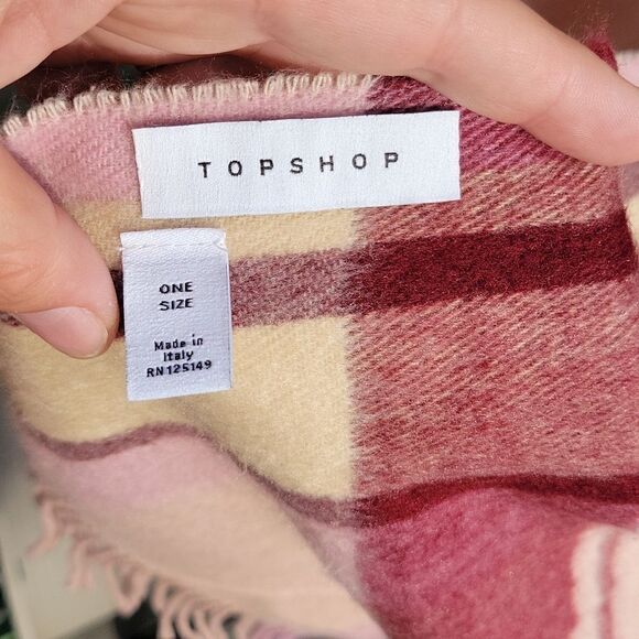 Plaid Scarf - Picture 2 of 3